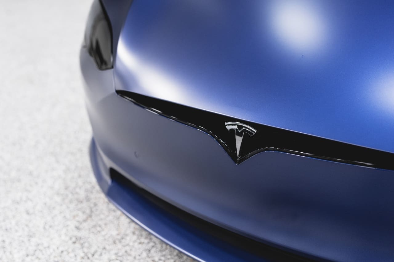 2022-tesla-model-s-plaid-stealth-ppf